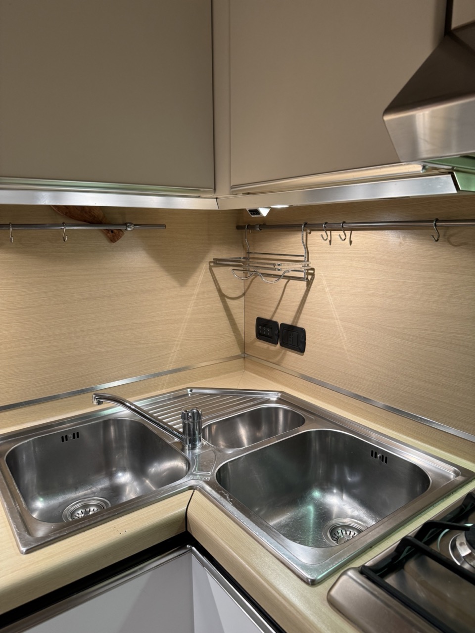 Cucina usata Salvarani Diva Bianca - vista principale